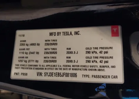 2018 Tesla Model 3 Long Range/Performance из США, поврежденный, VIN 5YJ3E1EB5JF081806